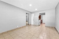 4401 Denmark St - 14