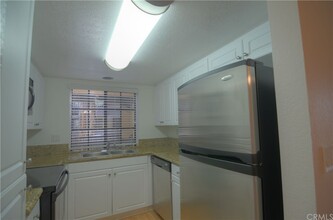 25541 Indian Hill Ln in Laguna Hills, CA - Building Photo - Building Photo
