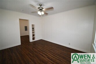 2717 Cypress St in Lake Charles, LA - Building Photo - Building Photo