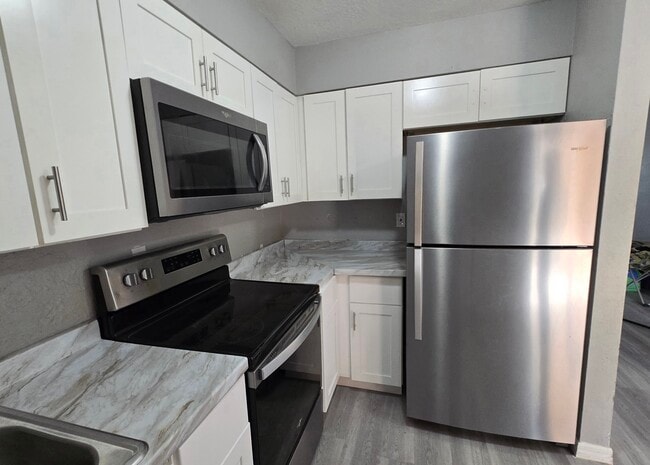 103 Flint St in Sebastian, FL - Building Photo - Building Photo