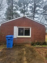 4053 Maple Dr in Chesapeake, VA - Building Photo - Building Photo