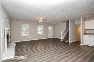 958 Ellison Ct in Austell, GA - Building Photo - Building Photo