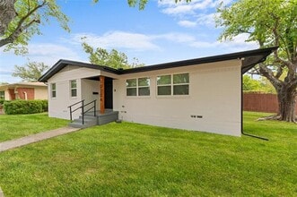 10204 San Juan Ave in Dallas, TX - Building Photo - Building Photo