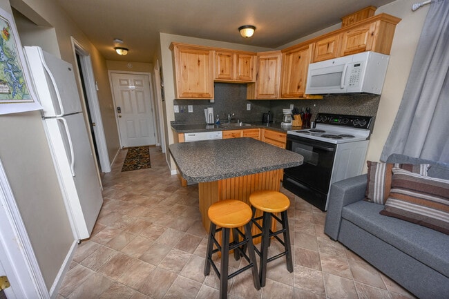 property at 30 Country Aire Ln