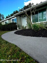 1313 Ethel Cir NE in Palm Bay, FL - Building Photo - Building Photo