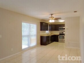 12624 Eddington Rd in Spring Hill, FL - Building Photo - Building Photo