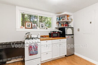 29 Ivy St N in Asheville, NC - Building Photo - Building Photo