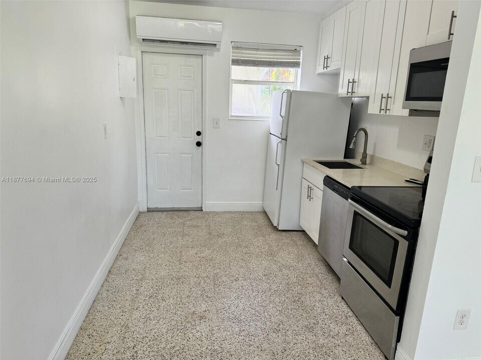 7731 NW 2nd Ave in Miami, FL - Building Photo