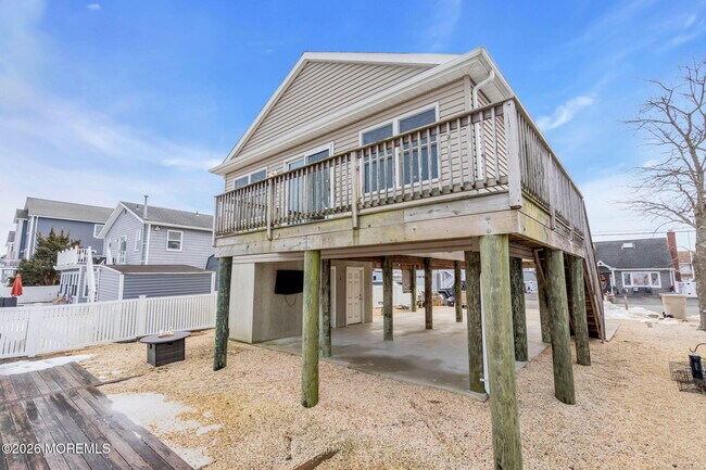 227 Cedar Dr in Berkeley Township, NJ - Building Photo - Building Photo