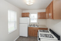 165 - DAWSON VILLAGE APARTMENTS in Indianapolis, IN - Building Photo - Interior Photo