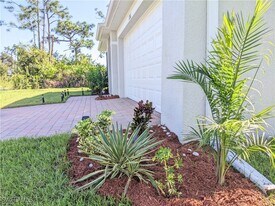 5266 Crestline Terrace in Port Charlotte, FL - Building Photo