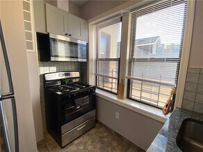 2 Nicholas St in Staten Island, NY - Building Photo - Building Photo