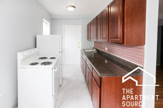 4529 N Malden St, Unit 1b in Chicago, IL - Foto de edificio - Building Photo