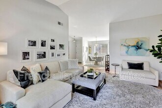 2882 Andover Ave in Carlsbad, CA - Building Photo - Building Photo