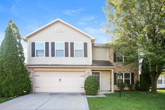 property at 19024 Prairie Crossing Dr