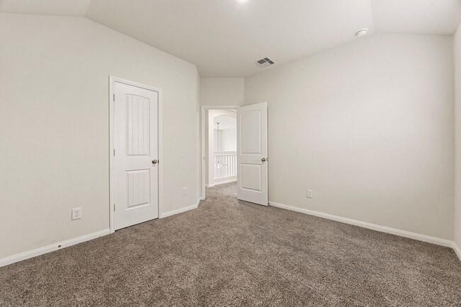 15837 Roberto Clemente Ct