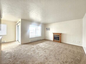 12205 N Freya St in Mead, WA - Building Photo - Building Photo