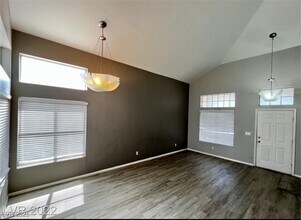 340 Rancho Del Norte Dr in North Las Vegas, NV - Building Photo - Building Photo