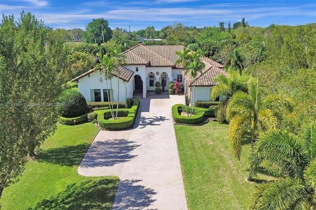 property at 4455 Parkside Rd
