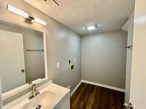 225 Tulip Dr in Richmond, KY - Building Photo - Building Photo