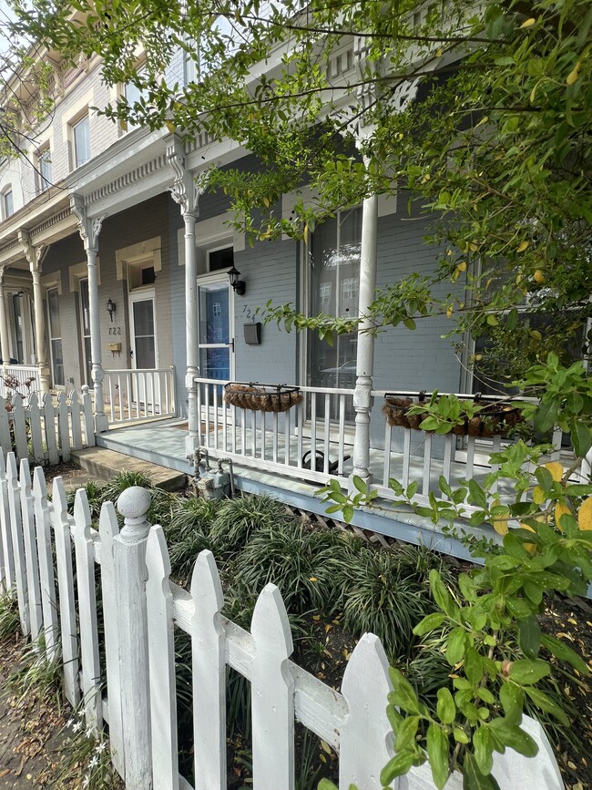 724 N 1st St in Richmond, VA - Foto de edificio - Building Photo