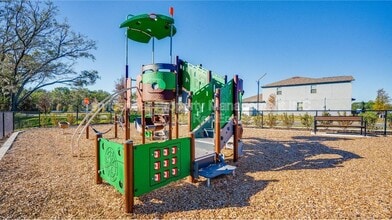 10344 Alder Green Dr in Riverview, FL - Building Photo - Building Photo