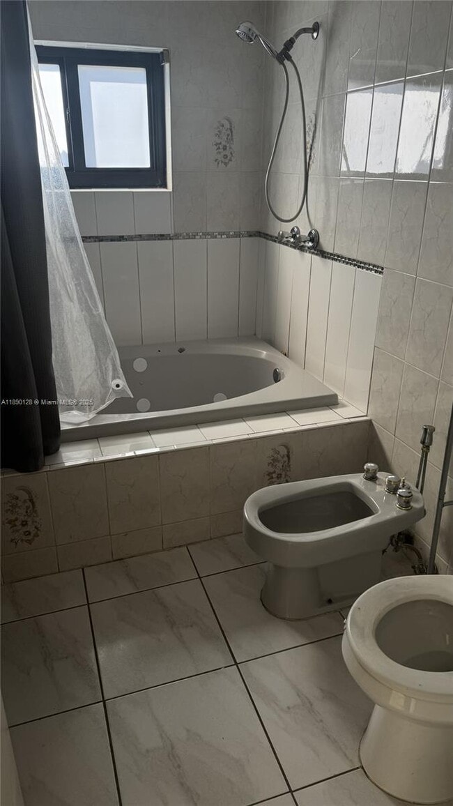 property at 29XX SW 114th Ave