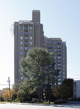 The Peachtree Residences in Atlanta, GA - Building Photo - Building Photo