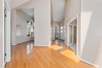 1536 Silver St in Hermosa Beach, CA - Building Photo - Building Photo