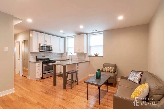 2704 W 24th Pl in Chicago, IL - Building Photo - Building Photo