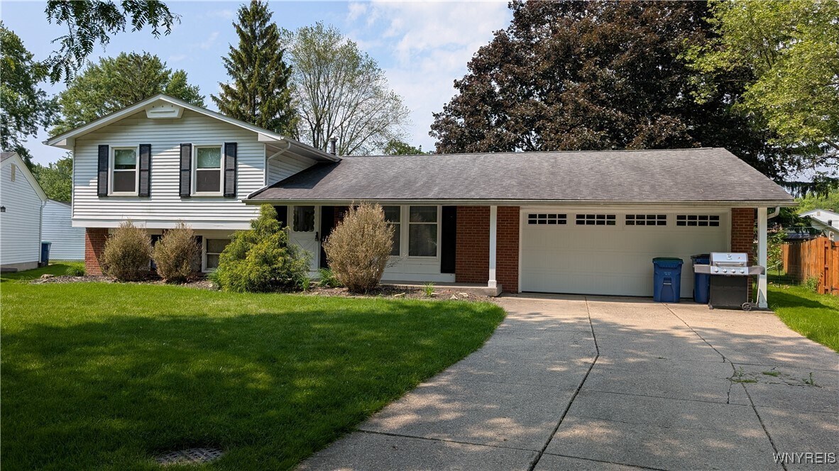 88 Philip Dr in Buffalo, NY - Building Photo