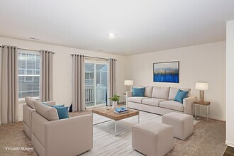 3831 Currant Ln in Elgin, IL - Building Photo - Building Photo