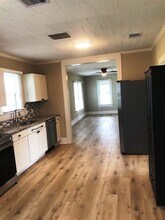 3022 School St in Needville, TX - Building Photo - Building Photo