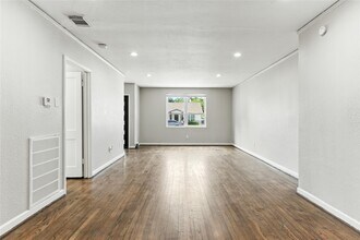 3863 Arbor St in Houston, TX - Building Photo - Building Photo