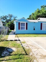 3903 W Gadsden St in Pensacola, FL - Building Photo