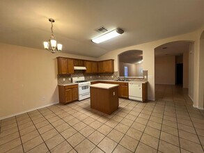 120 Salado Dr in Kyle, TX - Building Photo - Building Photo