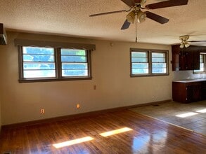 7524 Tyson St in Columbia, SC - Building Photo - Building Photo