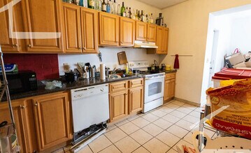 41 Egremont Rd, Unit 3 in Boston, MA - Building Photo - Building Photo