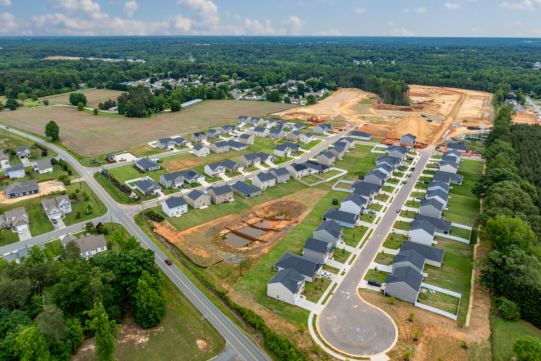 Lacy by D.R. Horton in Graham, NC - Building Photo