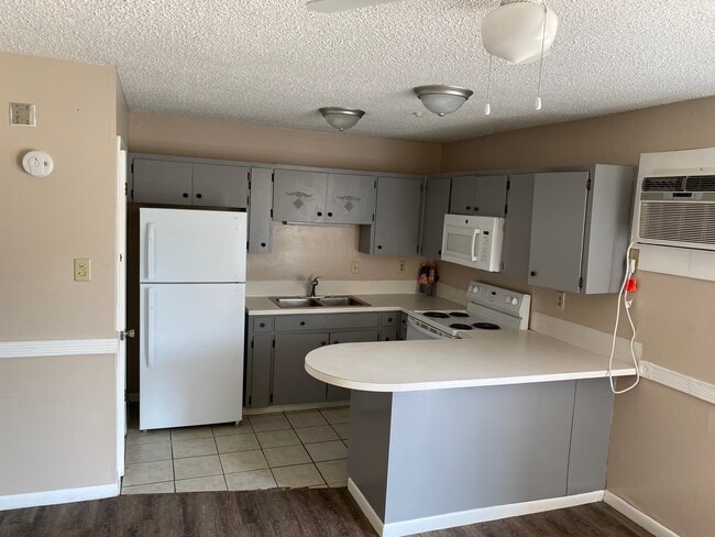 401 Willett Place Blvd, Unit 401 in Monroe, LA - Foto de edificio - Building Photo