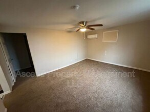 2111 Chamberlain Ave. in Chattanooga, TN - Building Photo - Building Photo