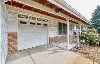 803 Holiday Ave in Hazelwood, MO - Building Photo - Building Photo