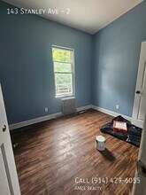143 Stanley Ave in Yonkers, NY - Building Photo - Building Photo
