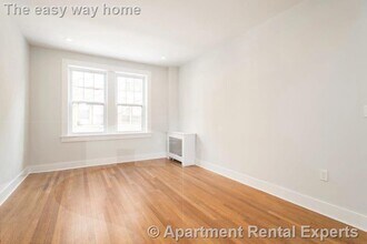 17 A Forest St, Unit #32 in Cambridge, MA - Building Photo - Building Photo