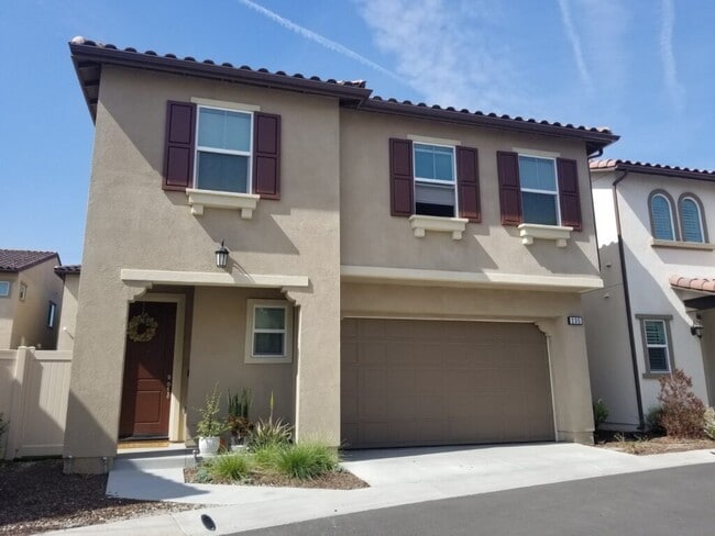 property at 235 W Ridgewood St