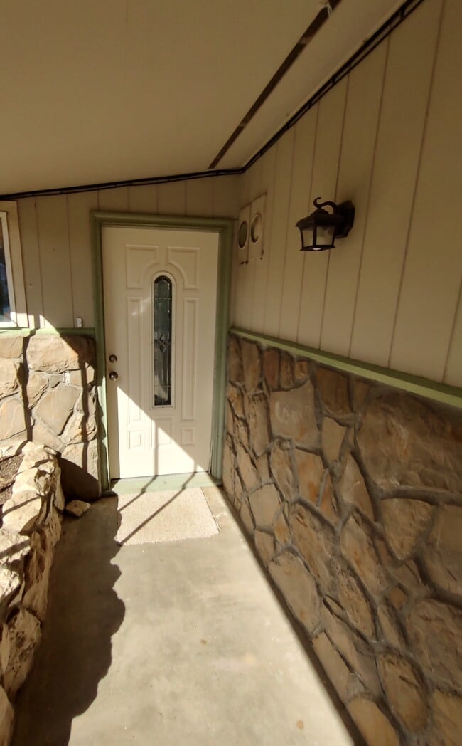 1112 SE Cotter Pl in College Place, WA - Building Photo - Building Photo