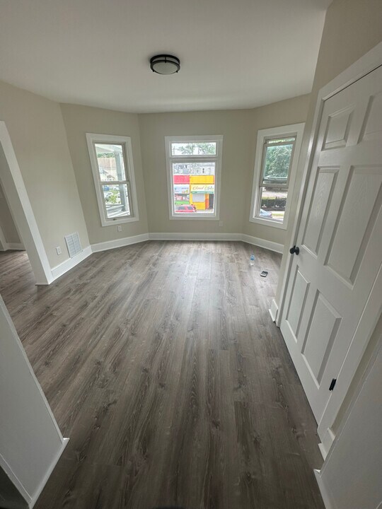 342 Wilbraham Rd, Unit 2 in Springfield, MA - Foto de edificio