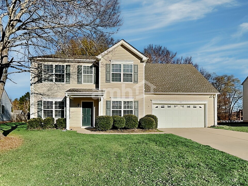 3909 Laurel View Cir in Indian Trail, NC - Building Photo