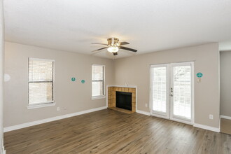 402 Dawn Dr in Duncanville, TX - Building Photo - Building Photo