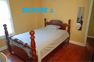 1045 Ontario St in Jacksonville, FL - Building Photo